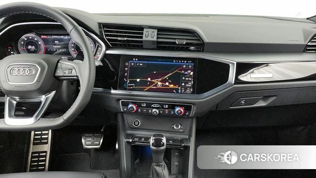 Audi Q3 (F3) 2025 Черный из Кореи, фото 5