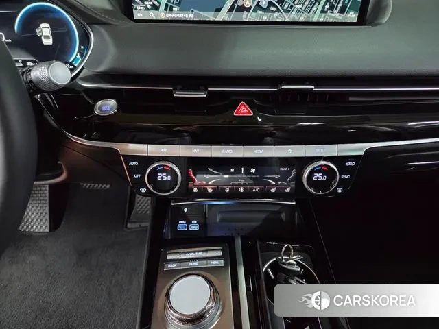 Genesis G80 (RG3) 2023 Черный из Кореи, фото 5