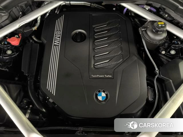 BMW X6 2023 Черный из Китая, фото 5