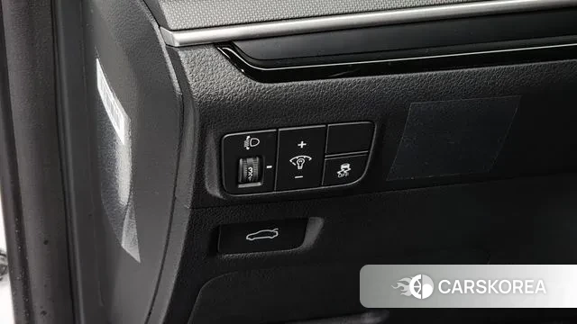 Kia The New K5 3rd generation 2025 Белый из Кореи, фото 5