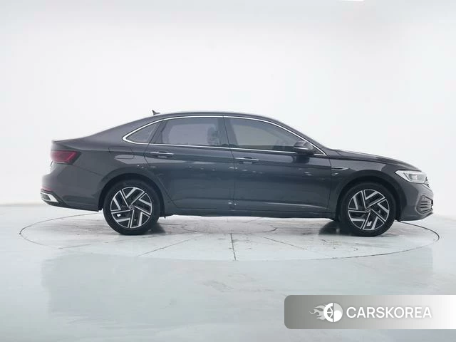Volkswagen Sagitar 2025 Черный из Китая, фото 5