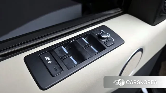 Land Rover Discovery 5 2020 Черный из Кореи, фото 5