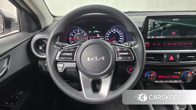 Kia The New K3 2nd generation 2021 Белый из Кореи, фото 5
