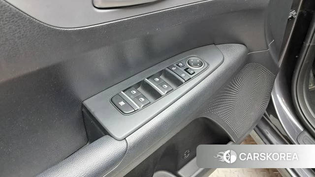 Kia The New K3 2nd generation 2022 Серый из Кореи, фото 5