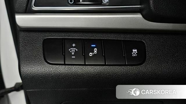 Hyundai Avante AD 2018 Белый из Кореи, фото 5