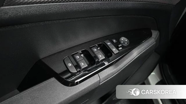 Kia Sportage 5th Generation Hybrid 2022 Белый из Кореи, фото 5