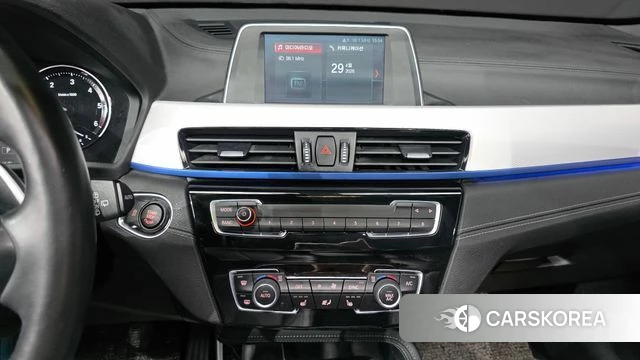 BMW X1 (F48) 2020 Черный из Кореи, фото 5