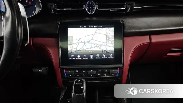 Maserati Quattroporte 2019 Черный из Кореи, фото 5