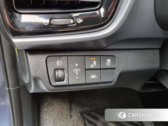 Kia Stonic 2018 Синий из Кореи, фото 5