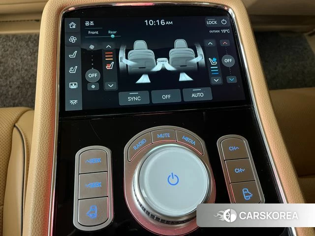 Genesis G90 (RS4) 2022 Серебристо-серый из Кореи, фото 5