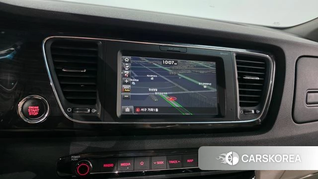Kia The New Carnival 2019 Серебряный из Кореи, фото 5
