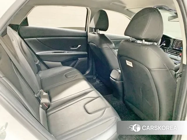 Hyundai Avante (CN7) 2021 Белый из Кореи, фото 5