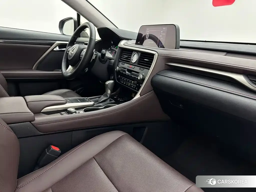 Lexus RX 2022 Silver/gray из Китая, фото 5