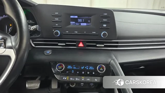 Hyundai Avante Hybrid (CN7) 2021 Белый из Кореи, фото 5