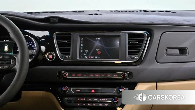 Kia The New Carnival 2018 Черный из Кореи, фото 5