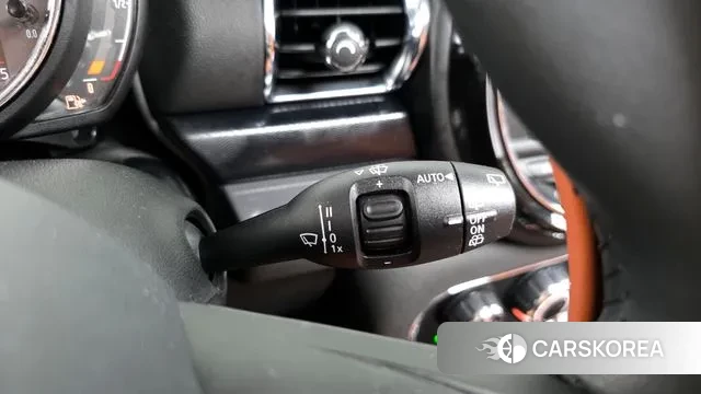 Mini Cooper Clubman 2020 Светло-зеленый из Кореи, фото 5