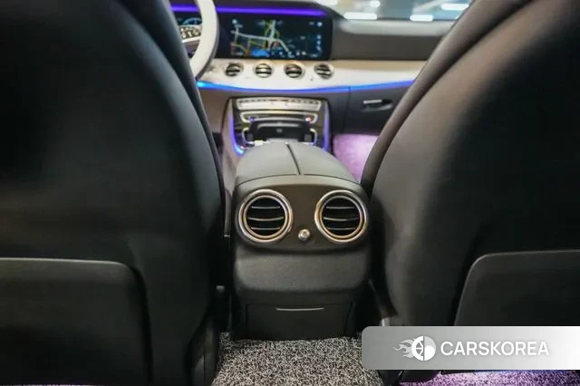 Mercedes-Benz E-Class W213 2020 Белый из Кореи, фото 5