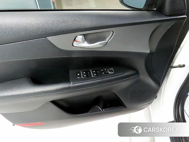 Kia Come New K3 2018 Белый из Кореи, фото 5