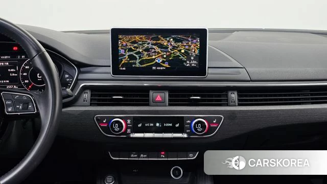 Audi A4 (B9) 2018 Черный из Кореи, фото 5
