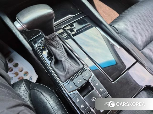 Kia Come New K7 2018 Серый из Кореи, фото 5
