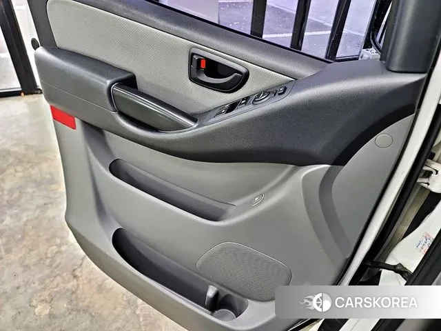 Hyundai The New Grand Starex 2019 Белый из Кореи, фото 5