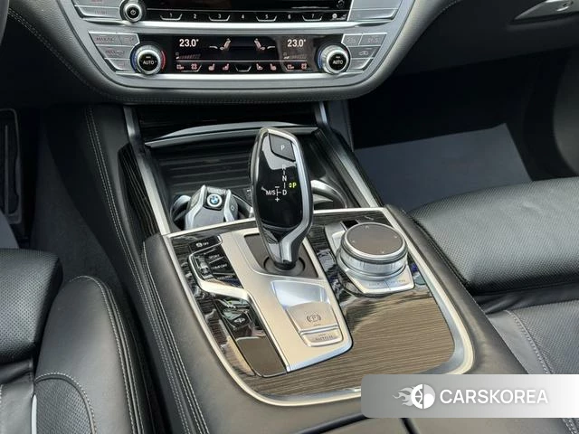 BMW 7 series 2020 Темно-серый из Китая, фото 5