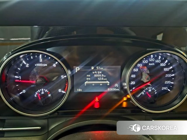 Kia Carnival 4th generation 2023 Белый из Кореи, фото 5