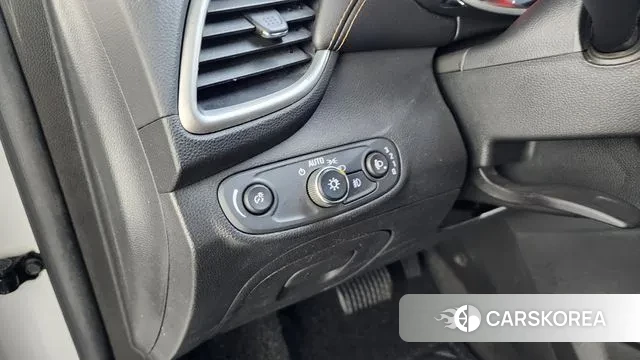 Chevrolet (GM Daewoo) The New Trax 2018 Белый из Кореи, фото 5