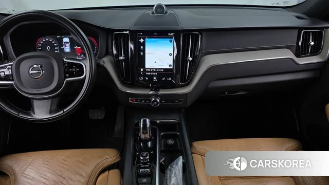 Volvo XC60 second Generation 2018 Белый из Кореи, фото 5