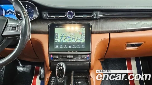 Maserati Quattroporte id 2574522 из Кореи 5