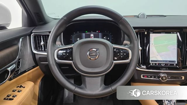 Volvo S90 2023 Белый из Кореи, фото 5