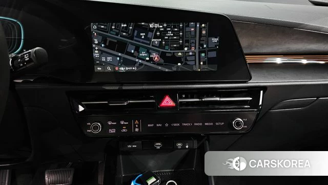 Kia Di Ol Nu Niro 2022 Белый из Кореи, фото 5