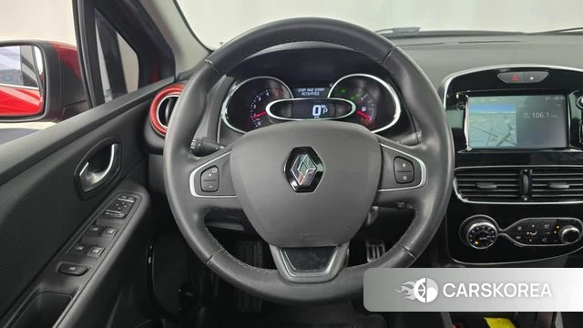 Renault Korea (Samsung) Clio 2019 Красный из Кореи, фото 5