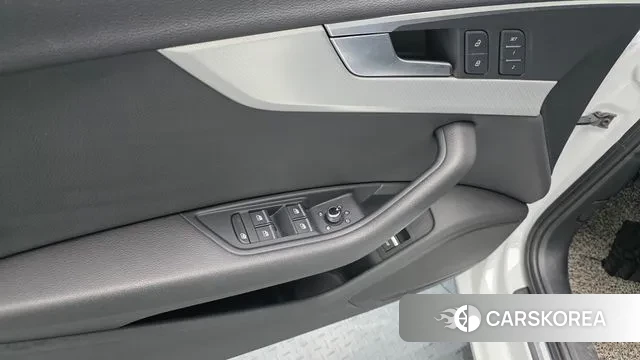 Audi A4 (B9) 2019 Белый из Кореи, фото 5