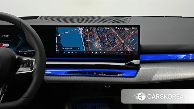 BMW 5 Series (G60) 2025 Белый из Кореи, фото 5