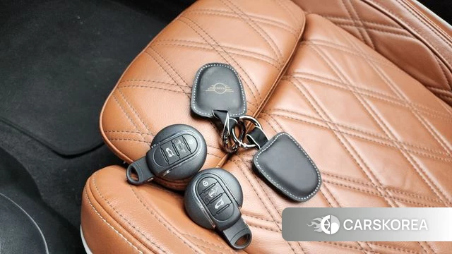 Mini Cooper S Convertible 2019 Серый из Кореи, фото 5