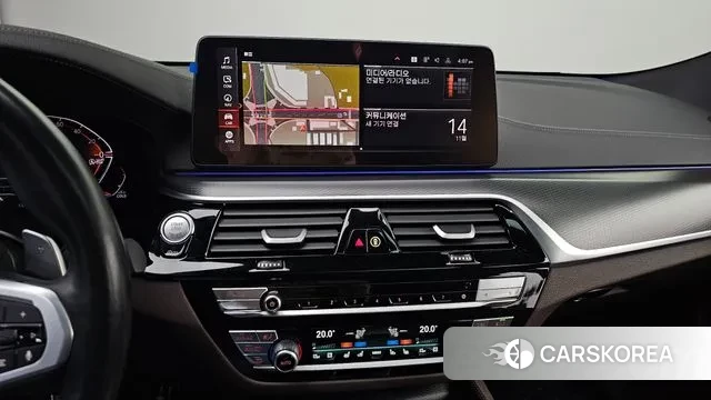 BMW 6 Series GT (G32) 2022 Белый из Кореи, фото 5