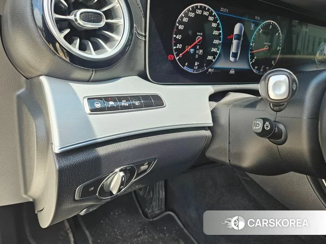 Mercedes-Benz CLS-Class C257 2019 Белый из Кореи, фото 5