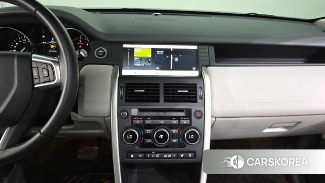 Land Rover Discovery Sports 2018 Белый из Кореи, фото 5