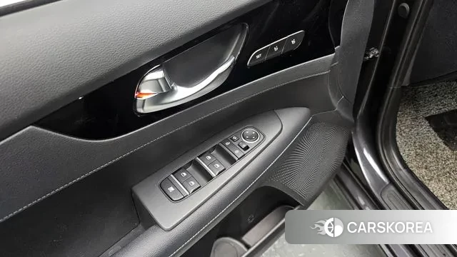 Kia The New K3 2nd generation 2023 Серый из Кореи, фото 5