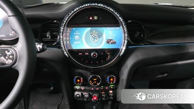 Mini Cooper 2023 Черный из Кореи, фото 5