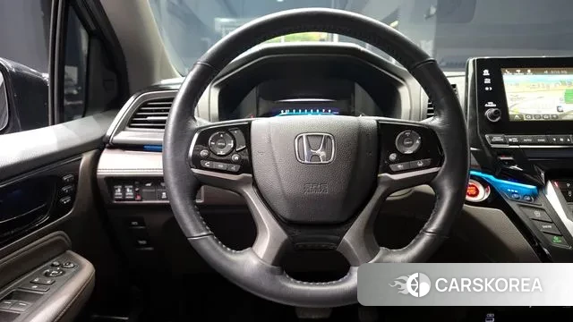 Honda Odyssey 2021 Серый из Кореи, фото 5