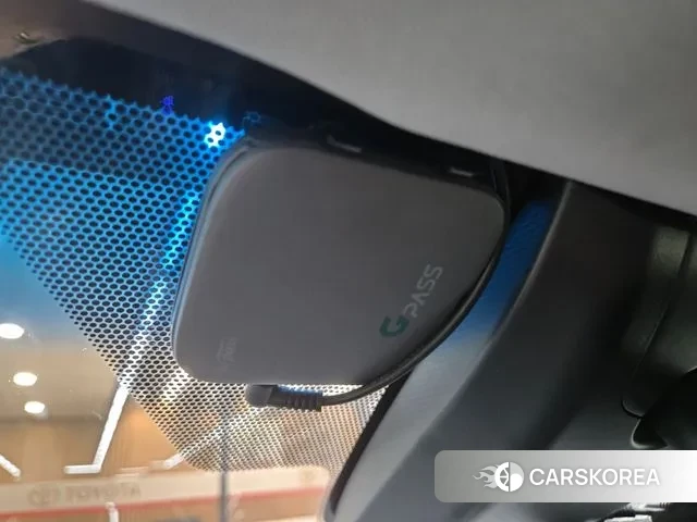 Toyota Camry (XV70) 2018 Серебряный из Кореи, фото 5