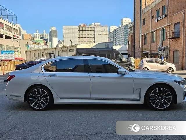 BMW 7 Series (G11) 2020 Белый из Кореи, фото 5