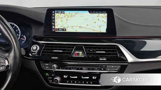 BMW 5 Series (G30) 2018 Синий из Кореи, фото 5