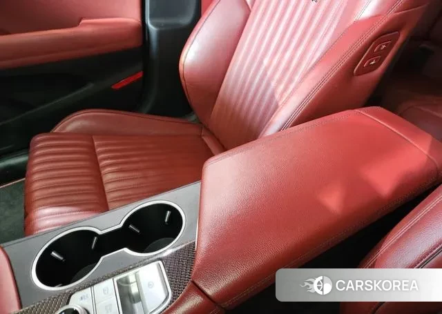 Genesis The New G70 2021 Серебристо-серый из Кореи, фото 5