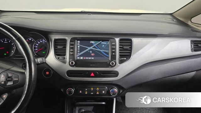 Kia The New Carens 2018 Белый из Кореи, фото 5