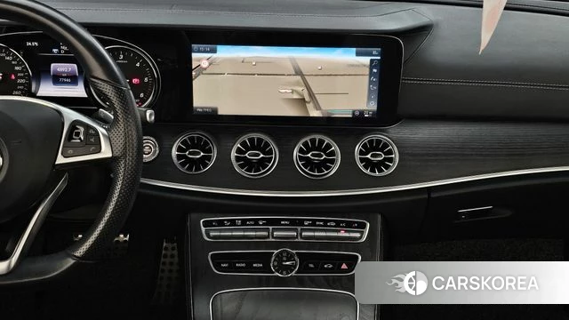 Mercedes-Benz E-Class W213 2018 Белый из Кореи, фото 5