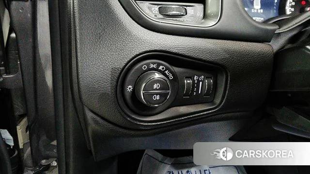 Jeep Renegade 2019 Серый из Кореи, фото 5