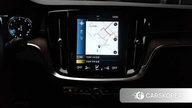 Volvo V60 Cross-Country 2nd Generation 2021 Серебристо-серый из Кореи, фото 5